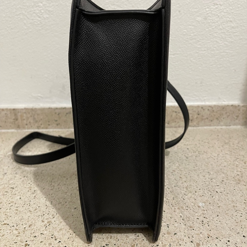 Badgley Mischka Black Crossbody Bag - Picture 5 of 16